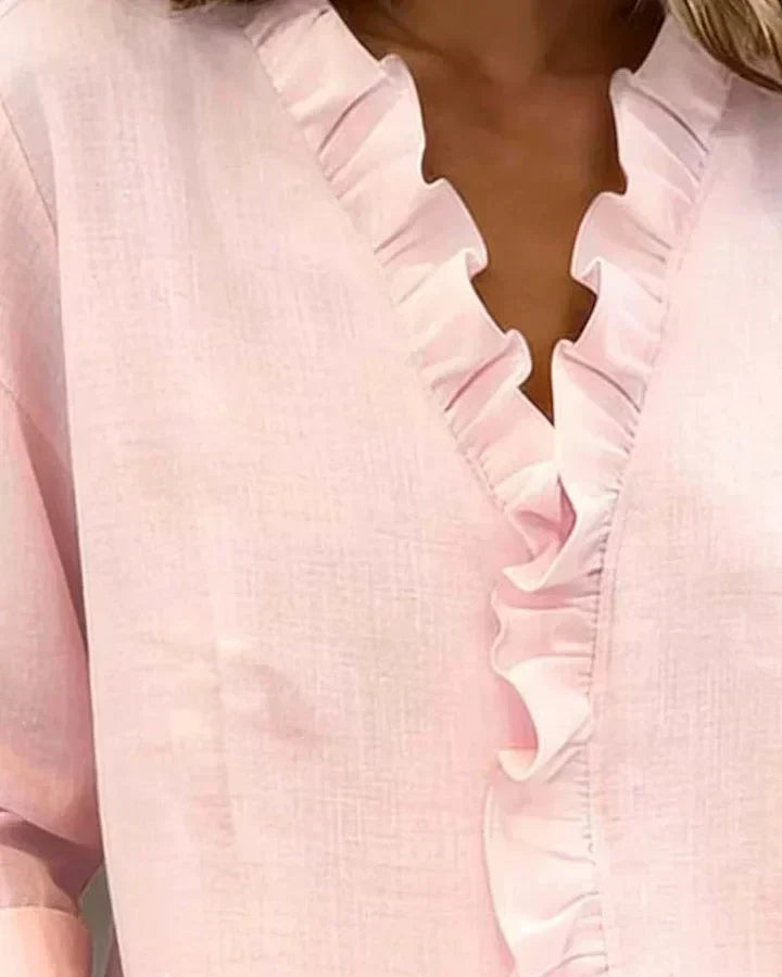 Inés™ | Blusa con volantes y escote en V